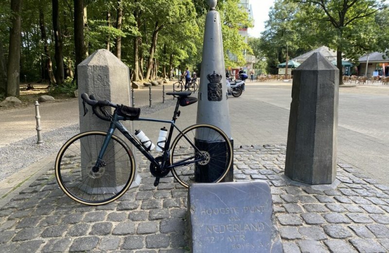 Travel unique magazine thijs peters bij de mechelerhof drielandenpunt 620b85dbb2871